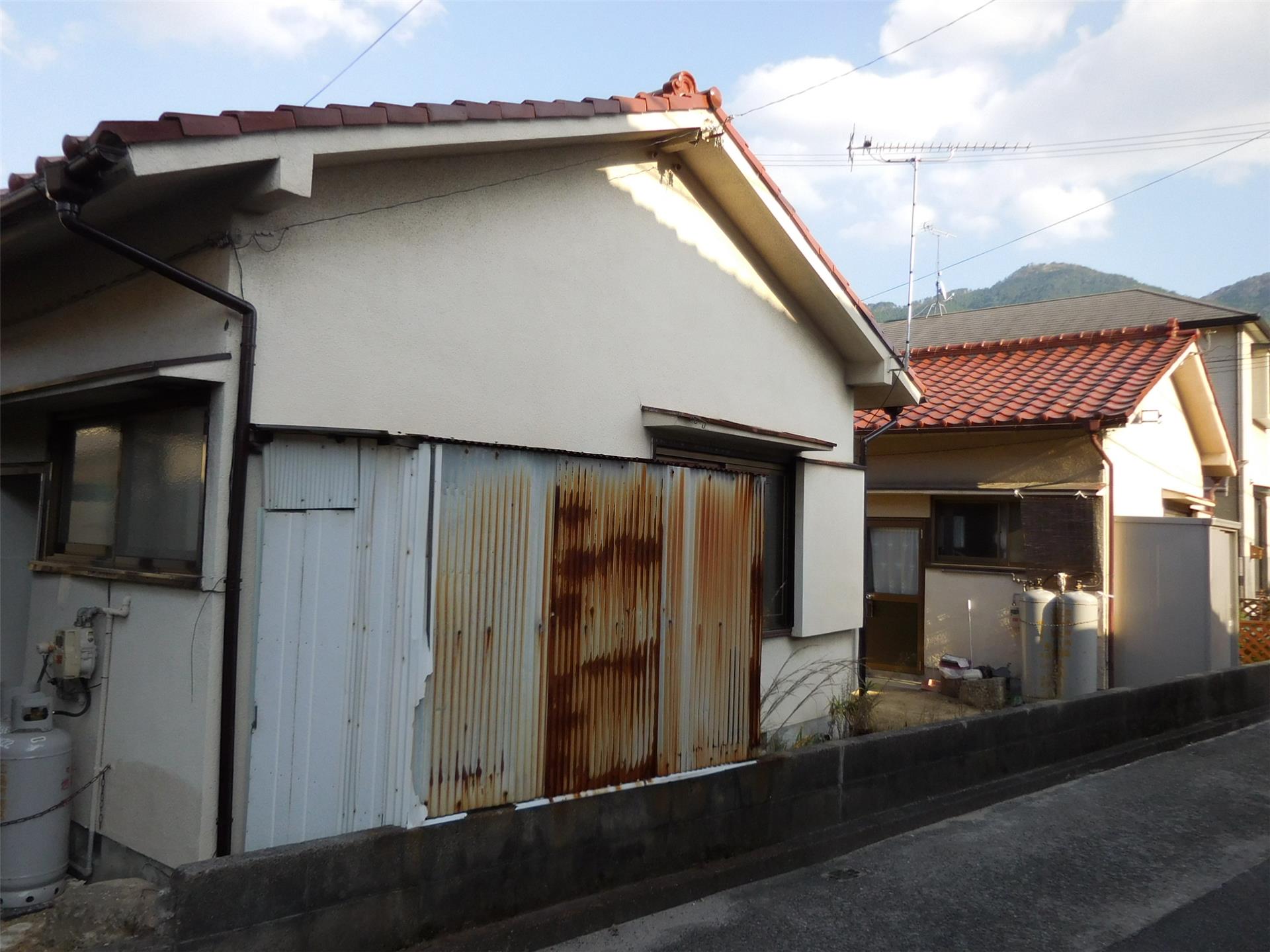 ＪＲ山陽本線 安芸中野駅 徒歩4分 1階建 築51年の外観写真