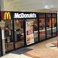 飲食店　マクドナルド 南海天下茶屋駅店（飲食店）まで381m