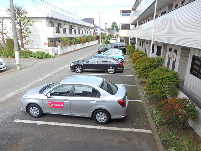 駐車場　★敷地内駐車場★（空き状況・使用料等詳細はご確認下さい）