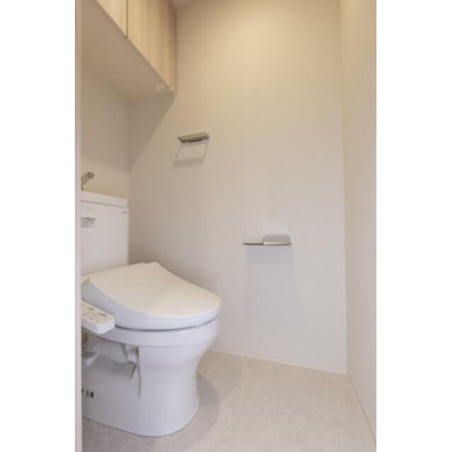 トイレ　※写真は同タイプ住戸です。