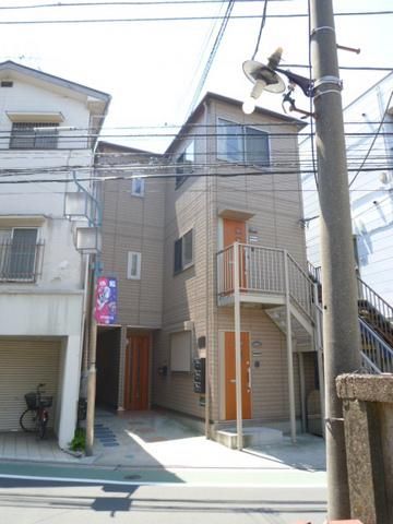 建物外観　★仙川駅徒歩8分で通勤通学便利です★
