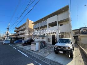 愛知環状鉄道 新豊田駅 3階建 築6年