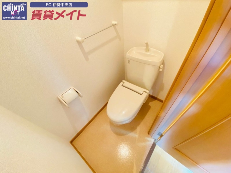トイレ　同型タイプの写真です