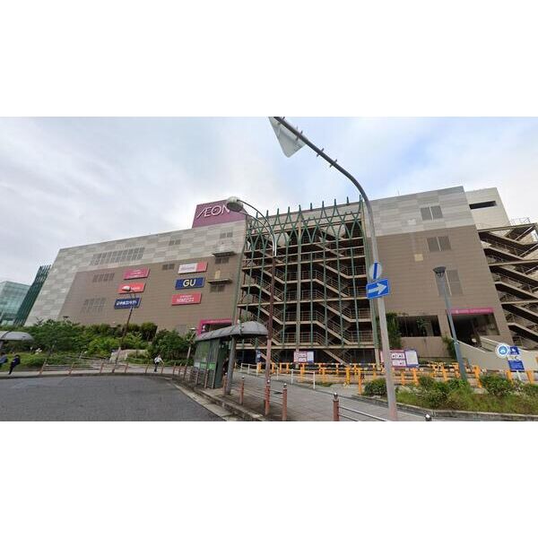 ショッピングセンター　イオンモール大阪ドームシティ（ショッピングセンター）まで734m