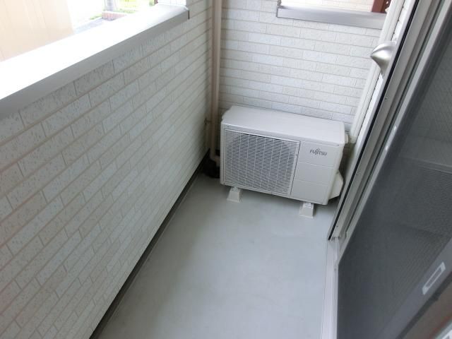 バルコニー　※別号室参考写真です