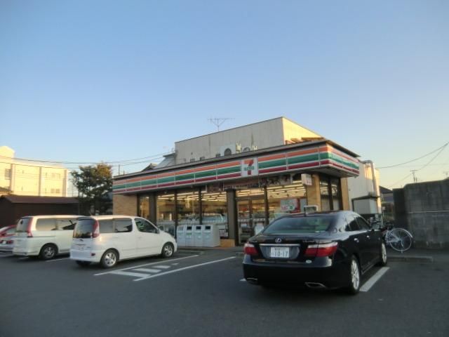 コンビニ　セブンイレブン（コンビニ）まで450m