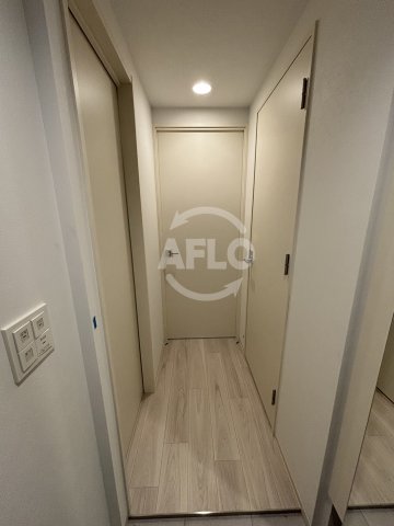 玄関　ソルレヴェンテ北堀江Q　玄関