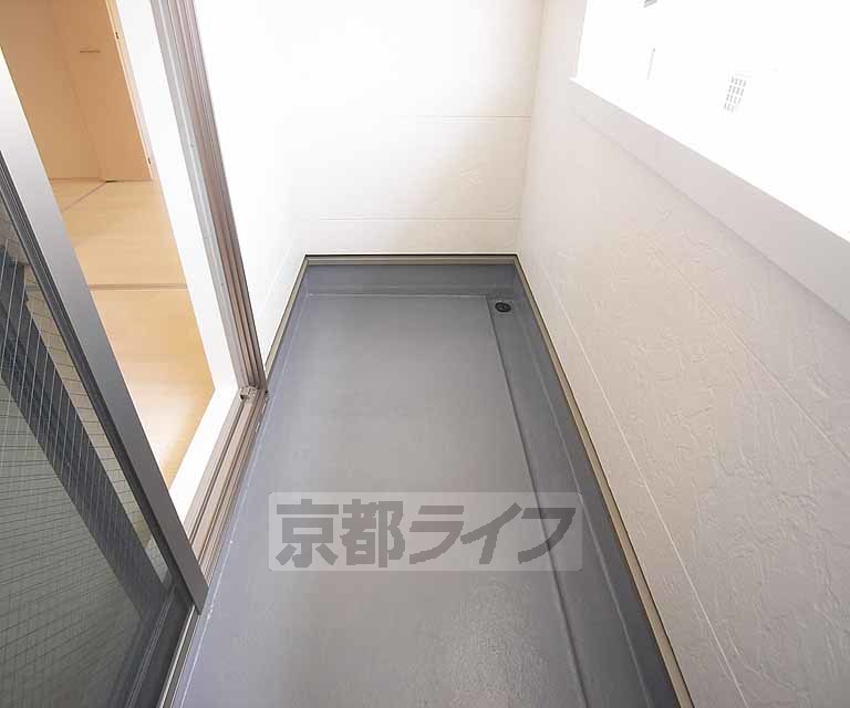 バルコニー　明るいバルコニーです。