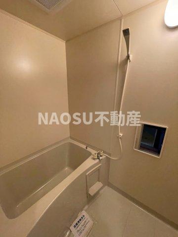 バス・シャワールーム　ゆったり過ごせるお風呂です