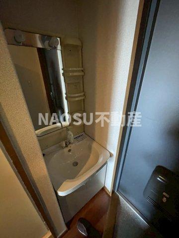 洗面設備　洗面所です