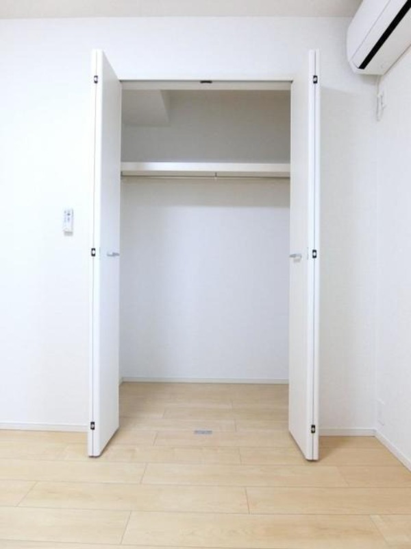収納　図面と現状に相違がある場合には現状を優先