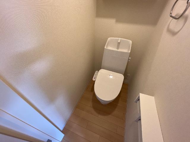 トイレ　シャワー付トイレ