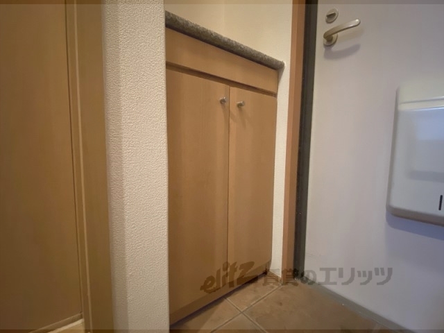 収納　下駄箱