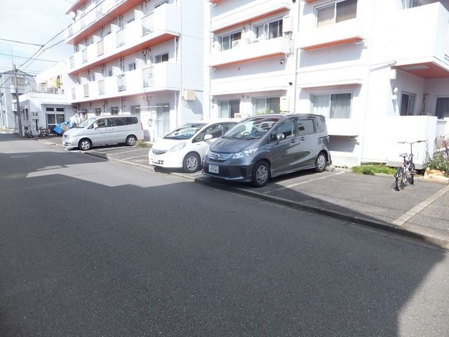 駐車場　★お問い合わせはタウンハウジング町田店まで★