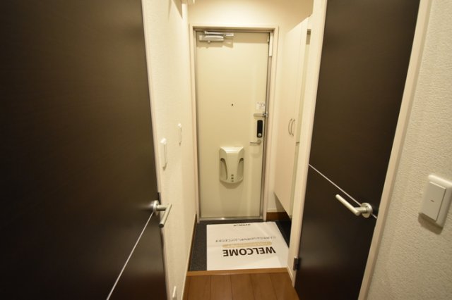 玄関　シンプルで使いやすい玄関です