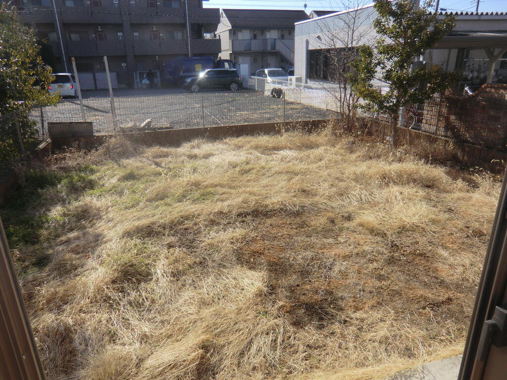 庭　専用庭