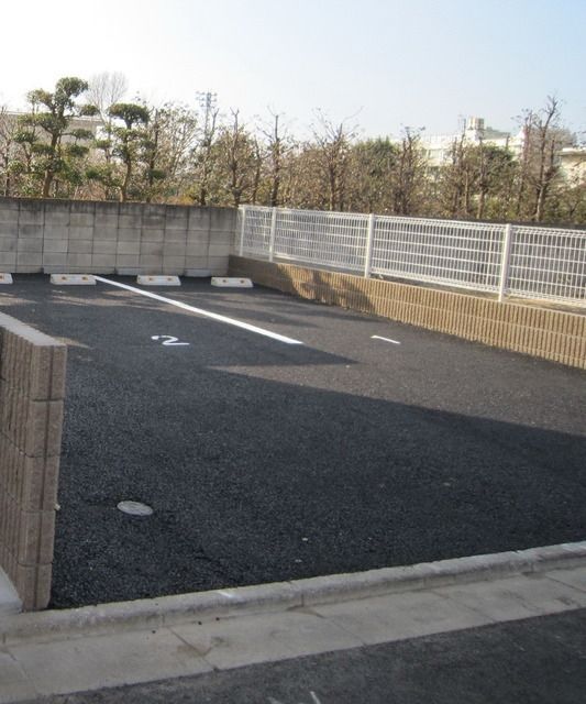 エントランス　★駐車場★