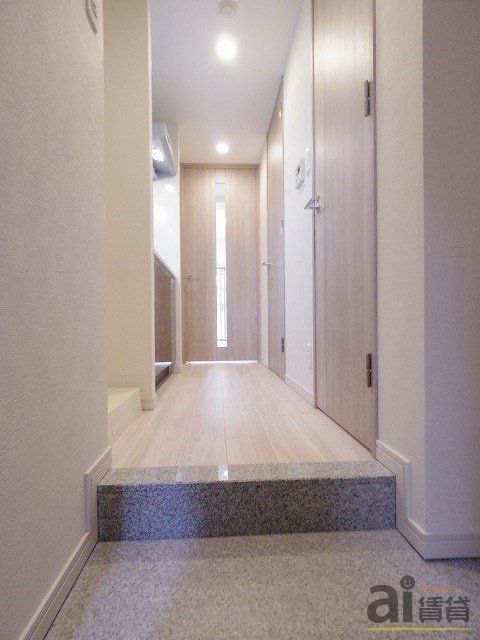 玄関　※写真同仕様※