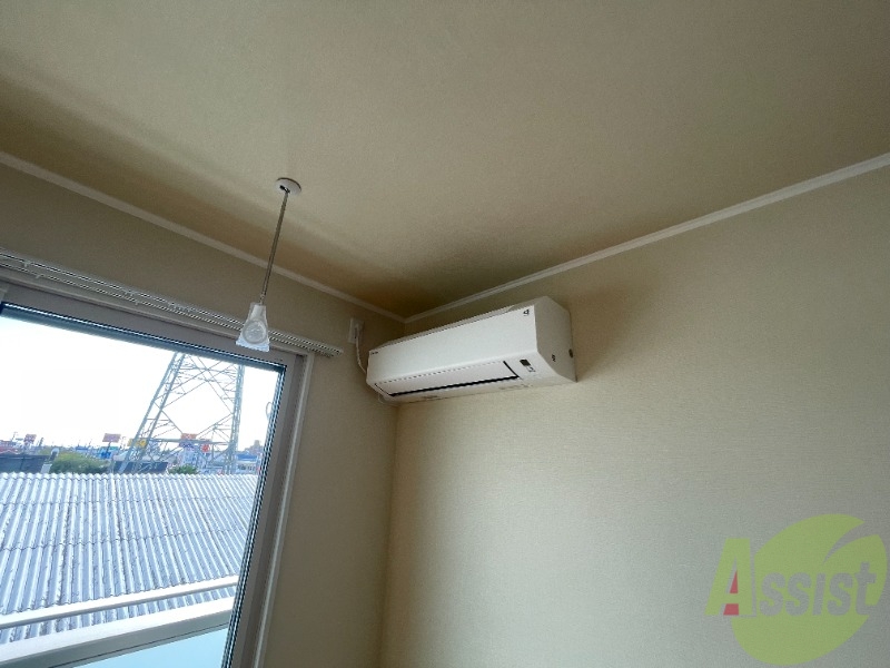 その他設備　エアコン付きです！夏でも冬でも安心ですね。