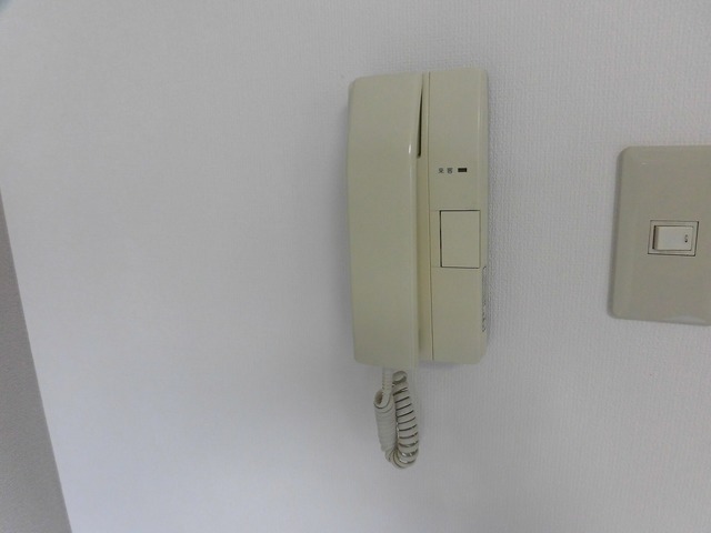 セキュリティ　来客時に便利、インターホンです