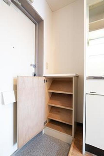 玄関　※写真は同タイプ住戸です。