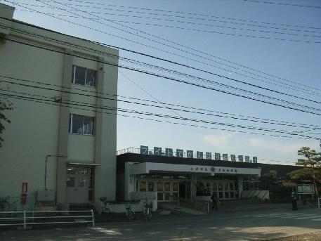 小学校　三条小学校（小学校）まで1200m