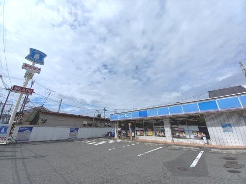 コンビニ　ローソン 泉大津春日町店（コンビニ）まで1010m