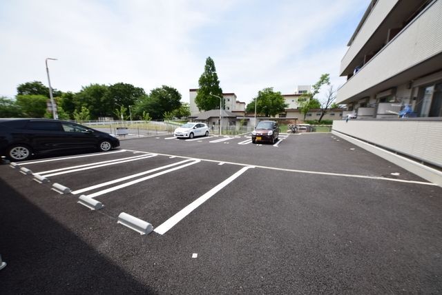 駐車場　現地待ち合わせ歓迎♪お問合せはタウンハウジング蘇我店まで！