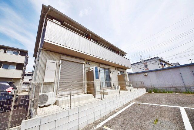 建物外観　お部屋探しはタウンハウジング蘇我店にお任せ下さい♪
