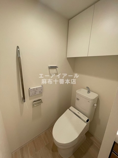 トイレ　別部屋の参考写真です