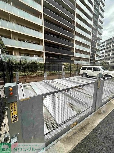 駐車場　駐車場　※２０２５年１２月の写真