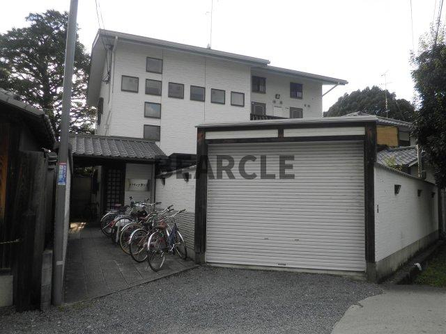 建物外観　外はこのようになっています