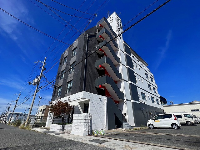 建物外観　キレイな外観です。