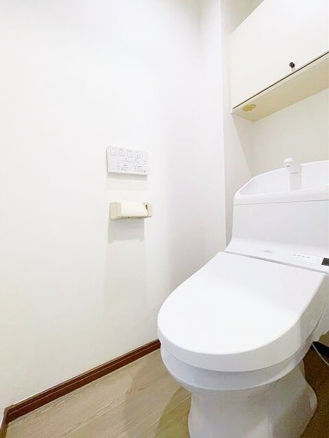 トイレ　別部屋参考画像