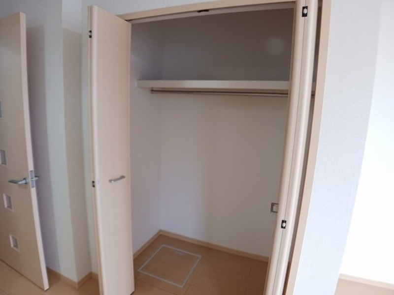 収納　図面と現状に相違がある場合には現状を優先