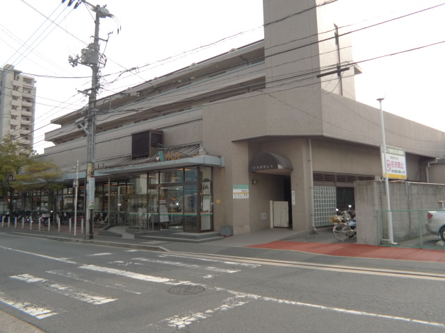 スーパー　アバンセ古江（スーパー）まで735m