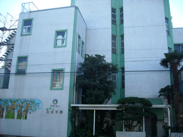 幼稚園・保育園　ママの森幼稚園（幼稚園・保育園）まで562m