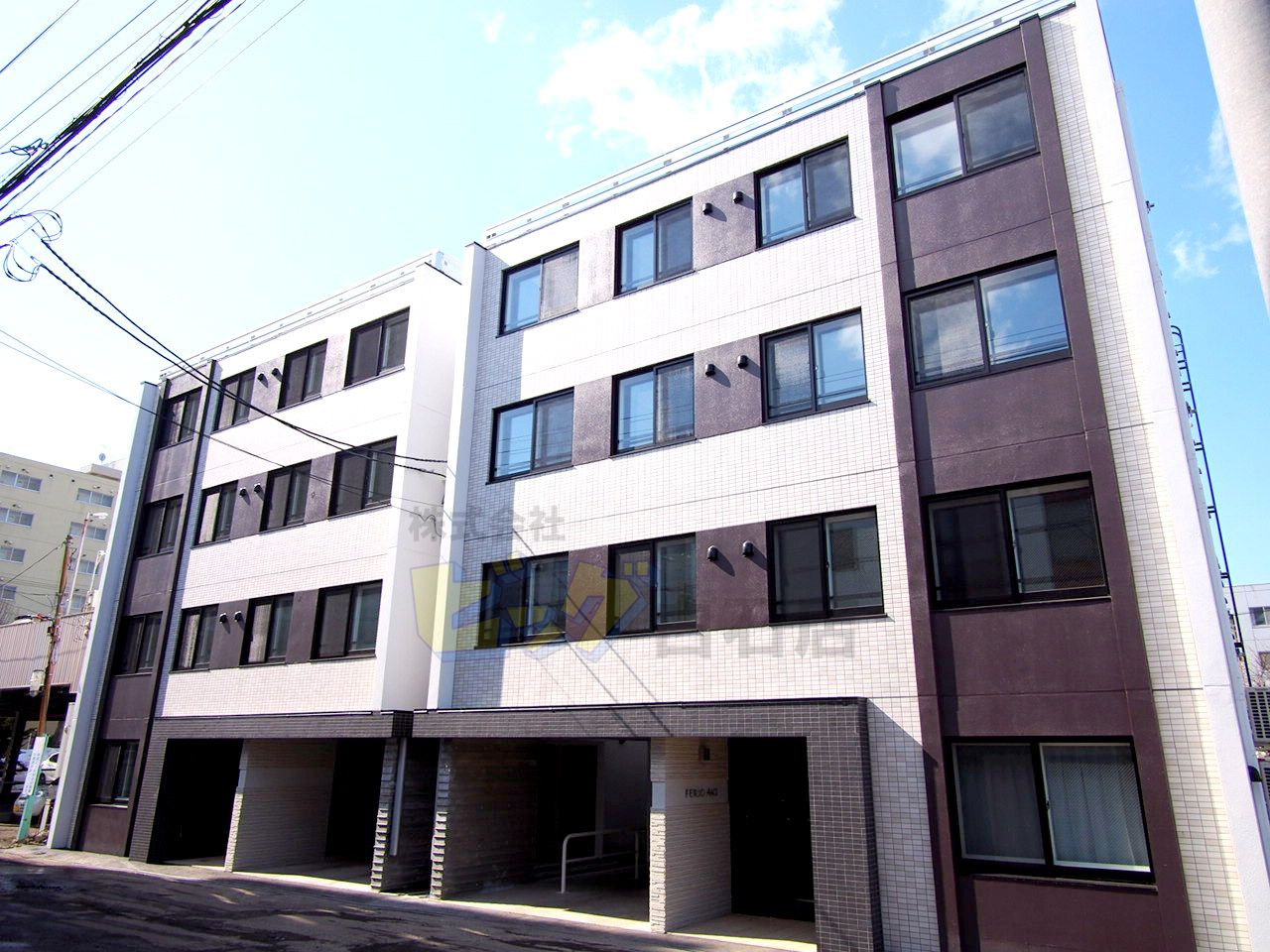 建物外観　インターネットが無料で利用可能なマンションです♪