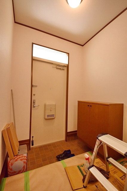 玄関　別部屋参考写真