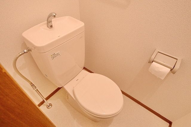 トイレ　別部屋参考写真