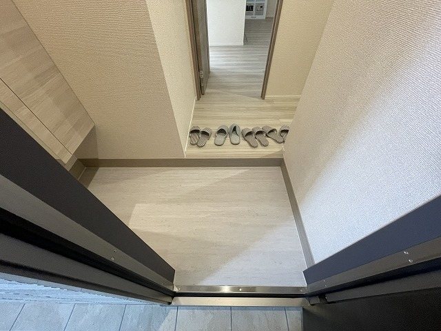 玄関　別タイプのお部屋の為、イメージになります。
