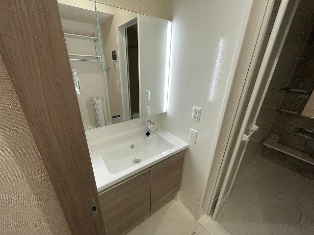 洗面設備　別タイプのお部屋の為、イメージになります。