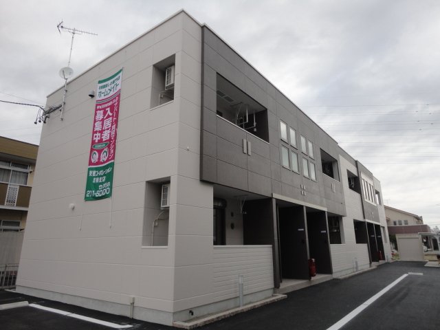 建物外観　外観写真（昼）