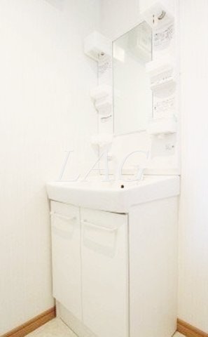 洗面設備　独立洗面台です。