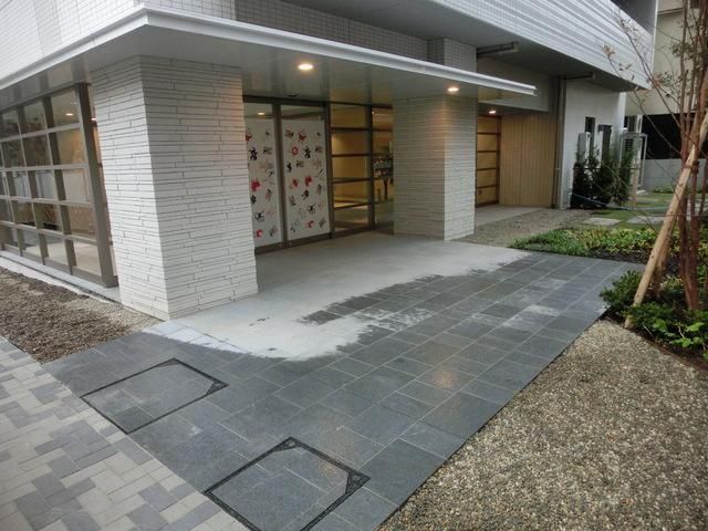 エントランス　★エントランス★