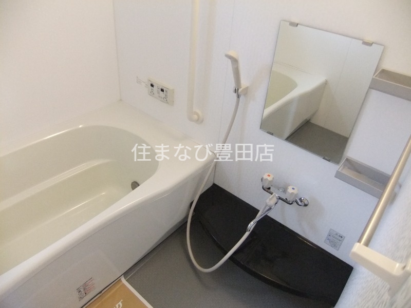 バス・シャワールーム　同型タイプ