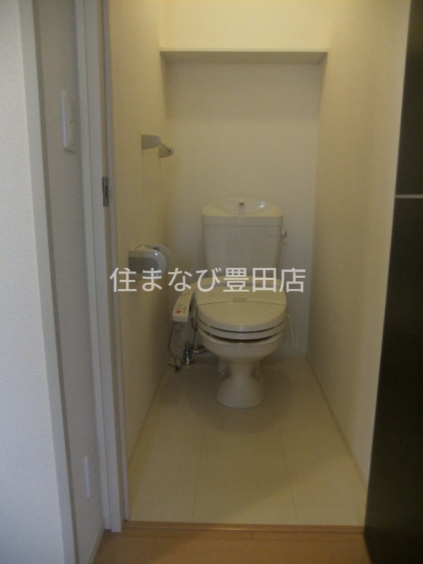 トイレ　同型タイプ