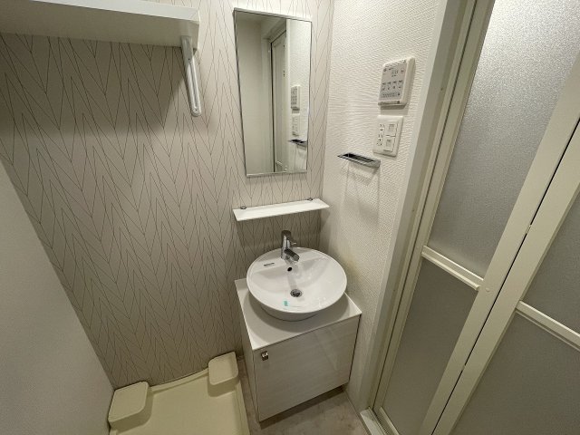 洗面設備　コンパクトで使いやすい洗面所