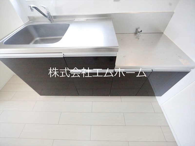 キッチン　キッチン（ガス2口コンログリル設置可）
