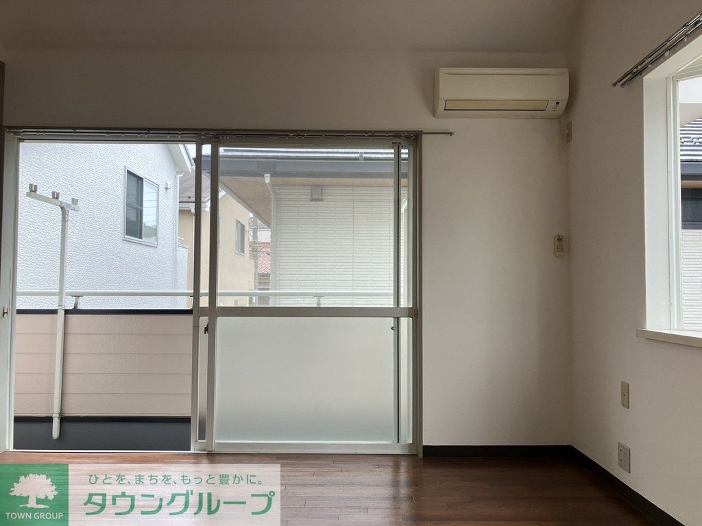 玄関　※同建物別室設備施工例　現況優先